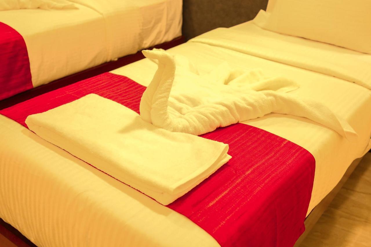 צ'נאי Hotel Sera Grand מראה חיצוני תמונה