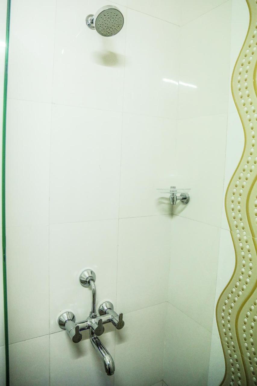 צ'נאי Hotel Sera Grand מראה חיצוני תמונה